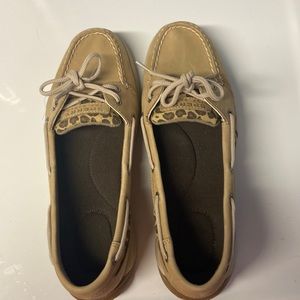Sperry Size 9